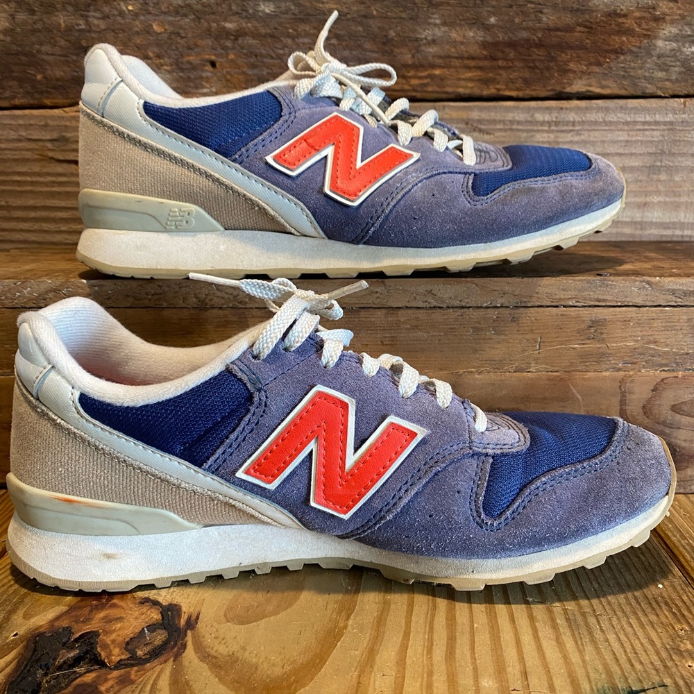 New Balance 696